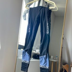 Gap Fit Workout Leggings